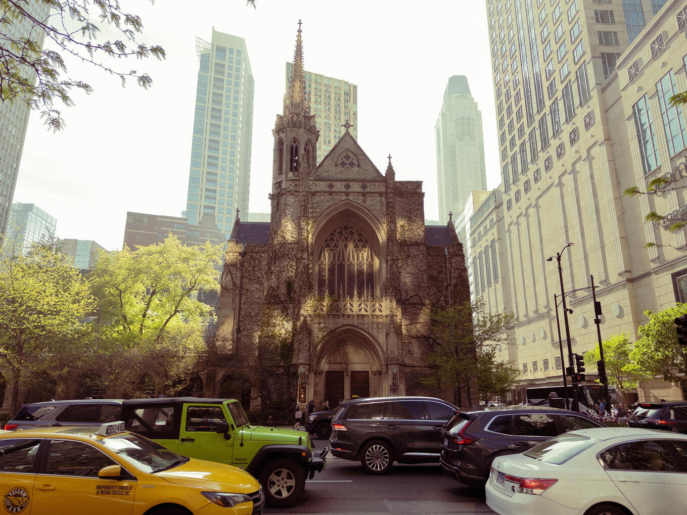 Chicago IL, 2025 iPhone 14 Pro